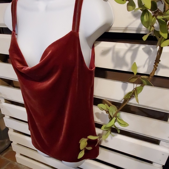 WHITE HOUSE/BLACK MARKET. #825 - Picture 2 of 6